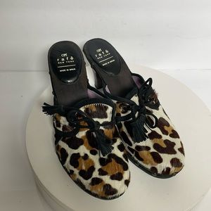 Rafe women’s shoes EU size 37 according to the shoes tables size US 7